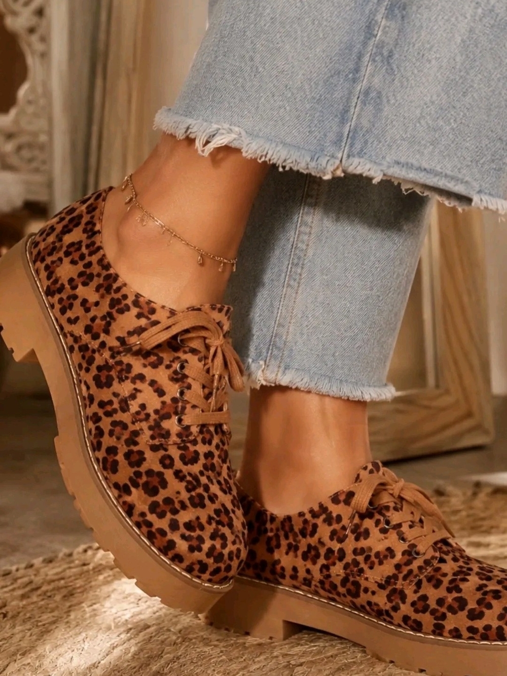 Dirty Laundry Leopard Print Platform Lug Sole Oxford Shoes Lace Up Chunky 7.5